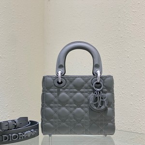 디올 LADY DIOR MY ABCDIOR 스몰백 M0538ILOI