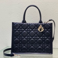 디올 Dior Book Tote 미디엄 백 M1324OWHP