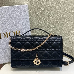 디올 Miss Dior 탑 핸들 백 M0997ONGE